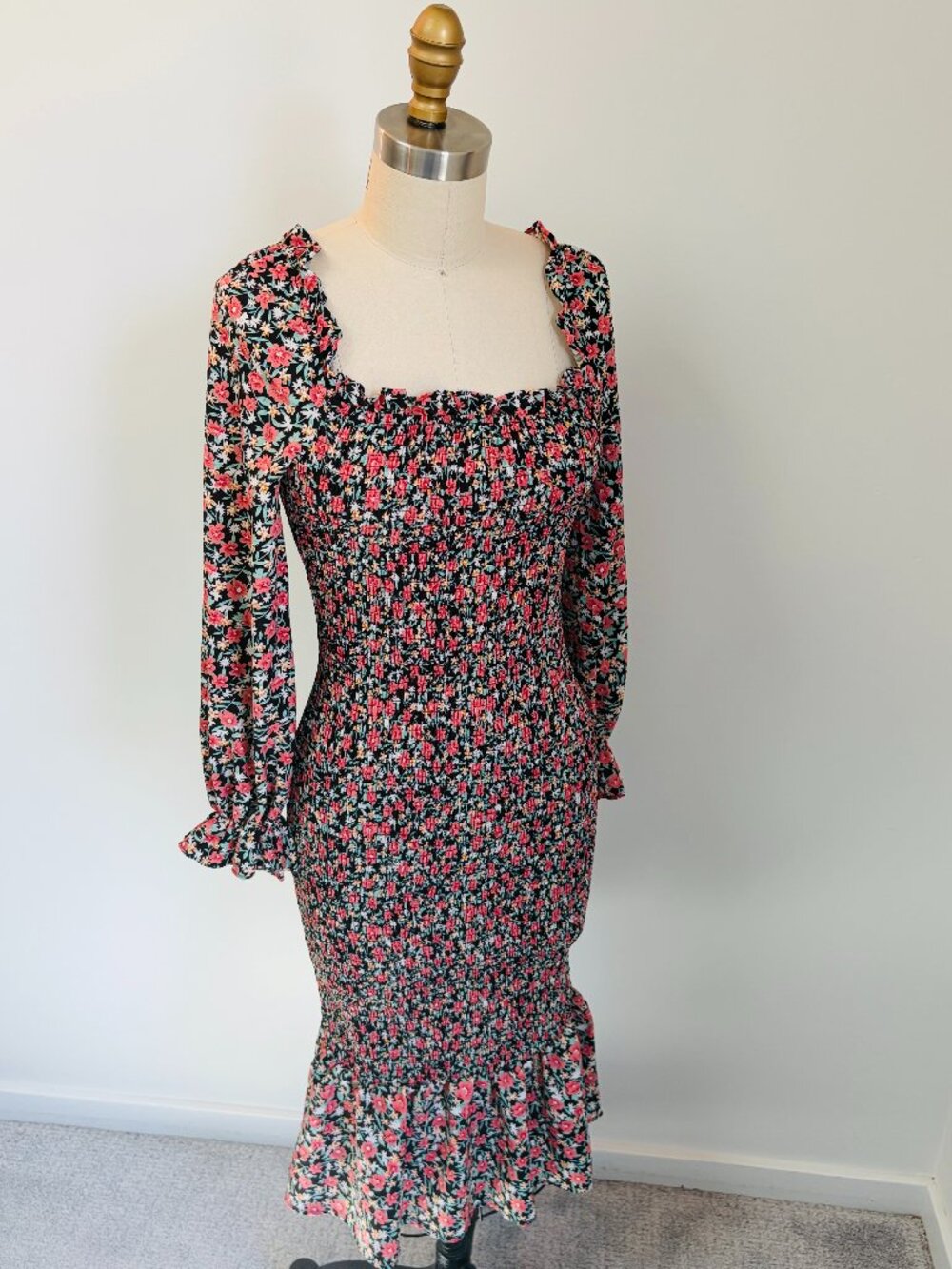 Cottagecore PrettyGarden Floral Midi Bodycon Dress Smocked Mermaid Hem - Size S